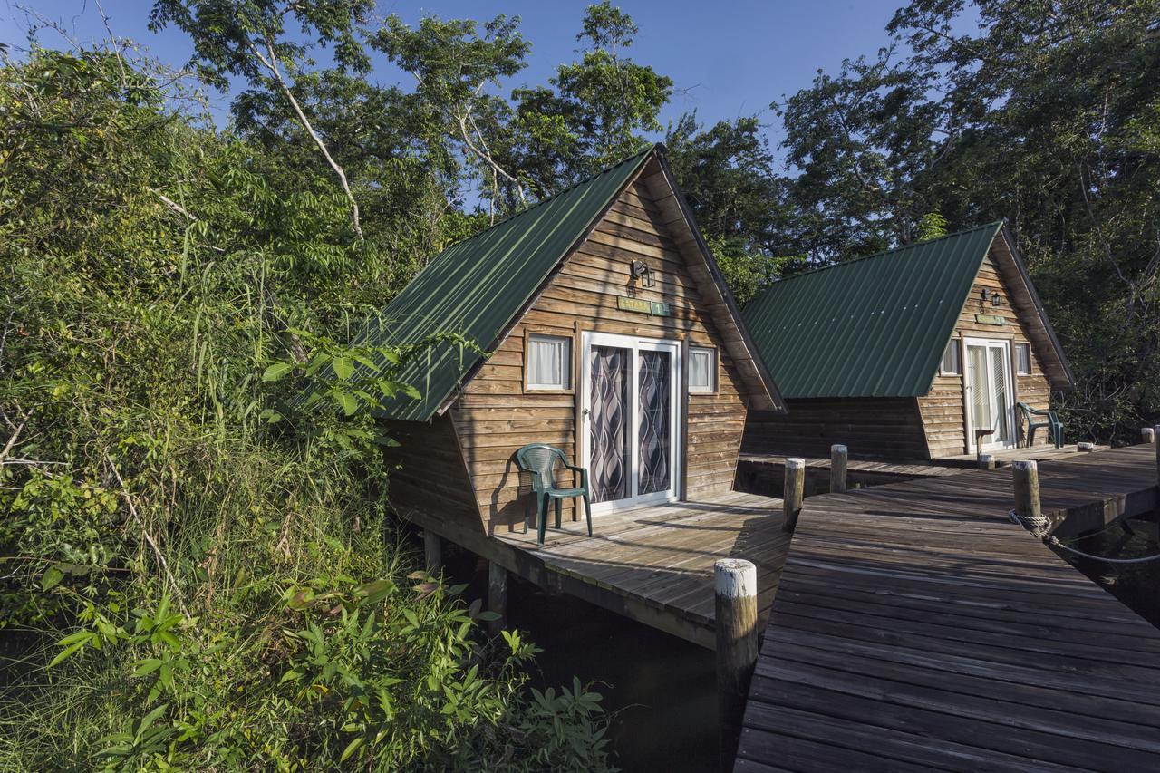 Hotel Hacienda Tijax Jungle Logde Rio Dulce Town Exterior foto