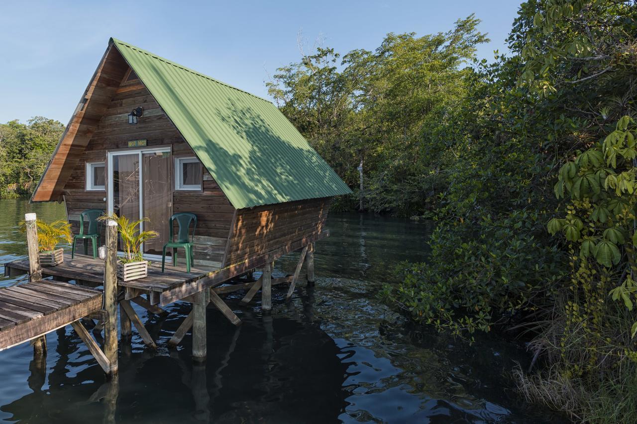 Hotel Hacienda Tijax Jungle Logde Rio Dulce Town Exterior foto